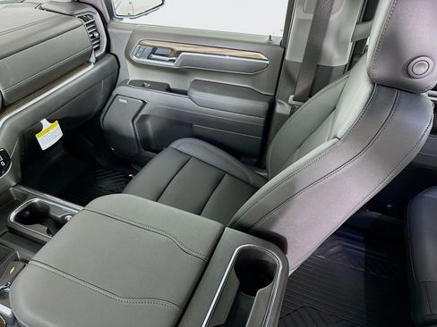 New 2026 Chevrolet Silverado 1500 RST AWD/4WD image 25