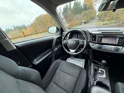 Used 2018 Toyota RAV4 Adventure image 20