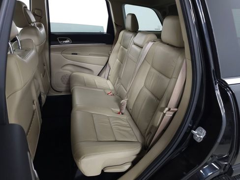 Used 2014 Jeep Grand Cherokee Limited AWD/4WD image 28