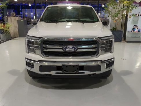 Used 2025 Ford F150 Lariat w/ Equipment Group 501A Mid AWD/4WD image 5