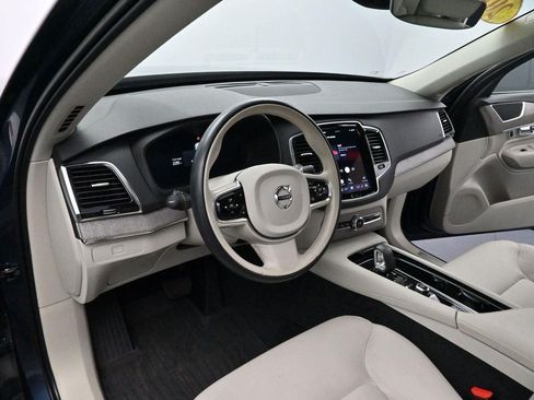 Used 2023 Volvo XC90 B6 Plus w/ Protection Package Premier AWD/4WD image 17