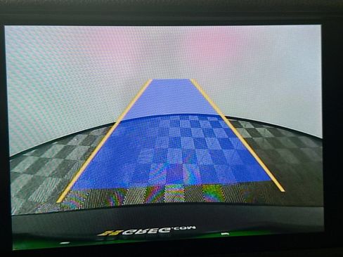 Used 2020 Porsche Cayenne Base image 17