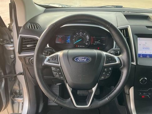Used 2020 Ford Edge SEL image 8