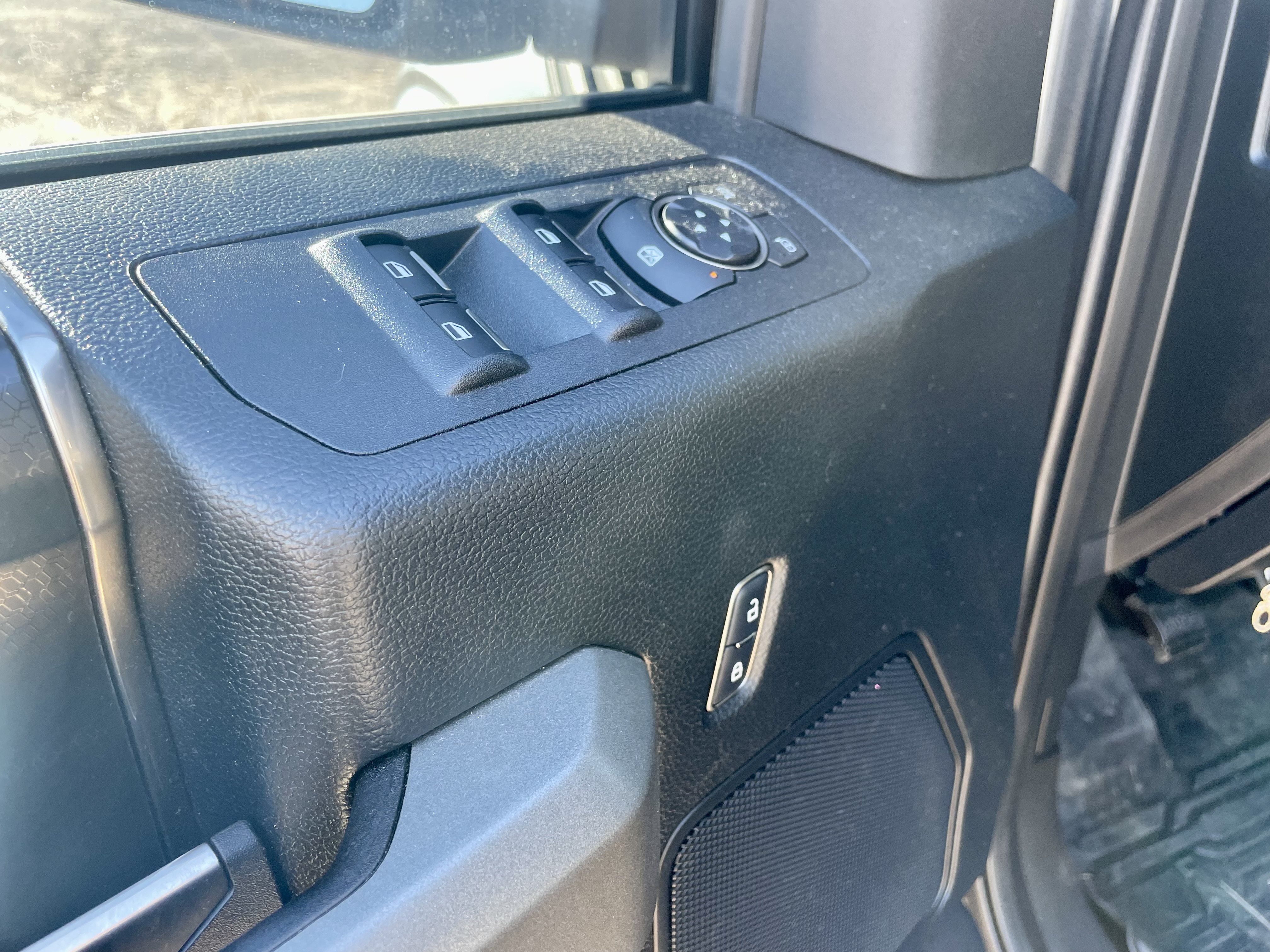 Used 2018 Ford F150 Raptor w/ Equipment Group 801A Mid AWD/4WD image 13