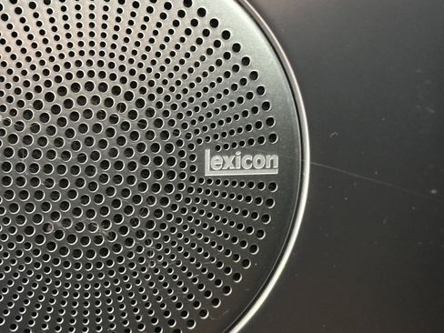 Used 2019 Genesis G70 3.3T Advanced w/ Sport Package image 19