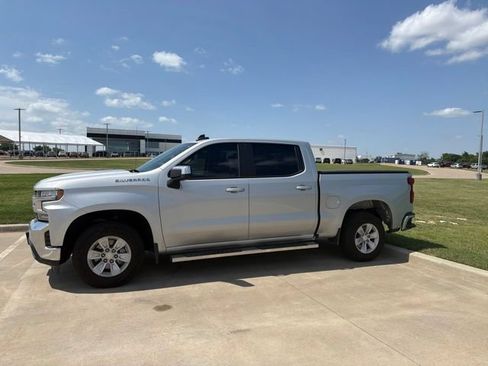 Used 2022 Chevrolet Silverado 1500 LT RWD image 8