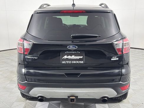 Used 2018 Ford Escape SE image 6