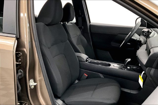 New 2027 Nissan Kicks S FWD image 33