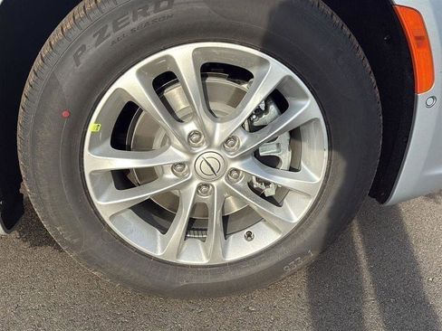 New 2026 Chrysler Pacifica Select image 11