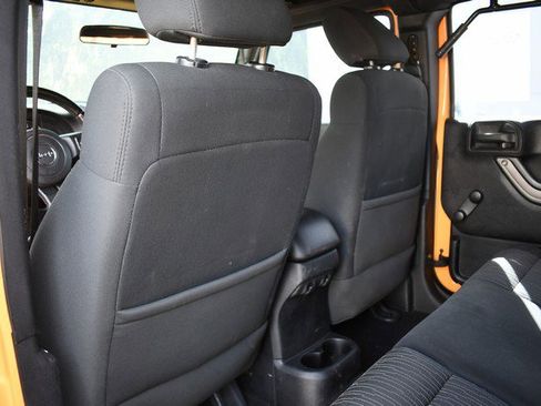 Used 2012 Jeep Wrangler Unlimited Sport w/ Connectivity Group image 21