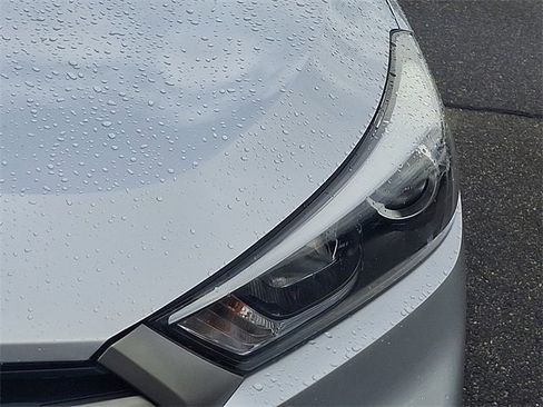 Used 2017 Hyundai Tucson SE Plus image 9