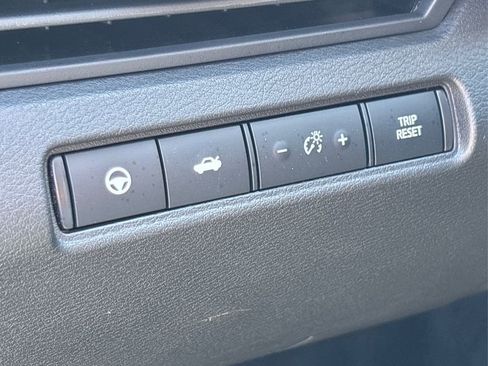 New 2025 Nissan Altima 2.5 SL image 11