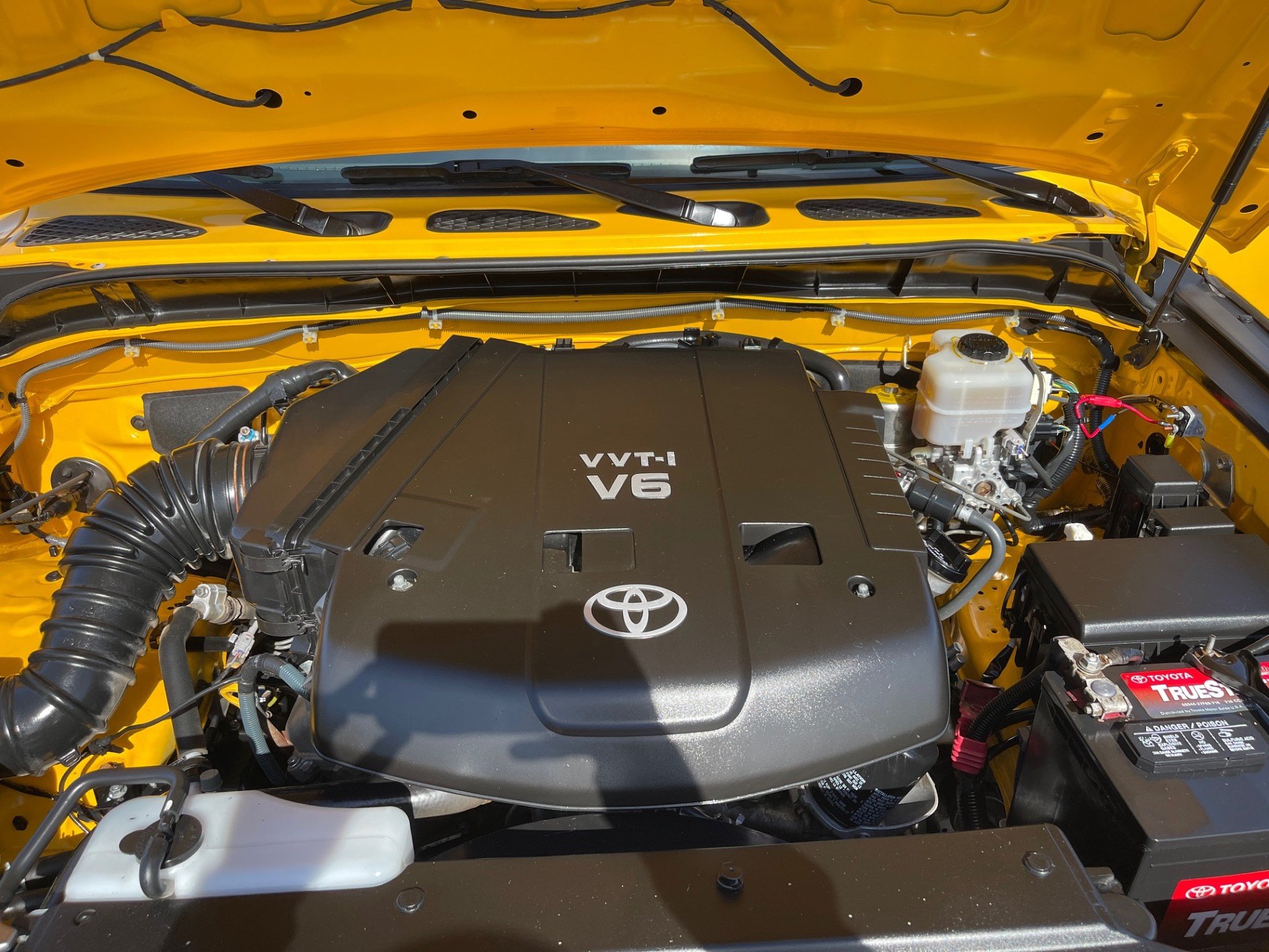 Used 2008 Toyota FJ Cruiser 4WD image 28