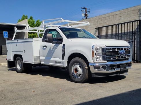 New 2024 Ford F350 XLT w/ XLT Value Package RWD image 31