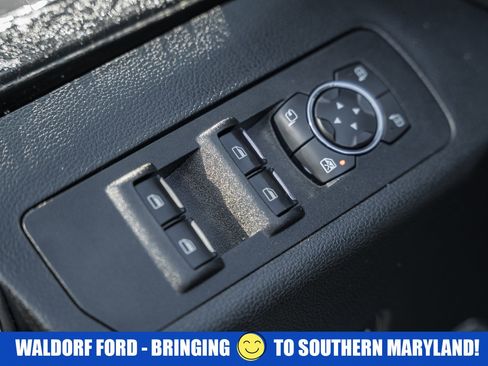 Used 2020 Ford F150 Lariat image 44