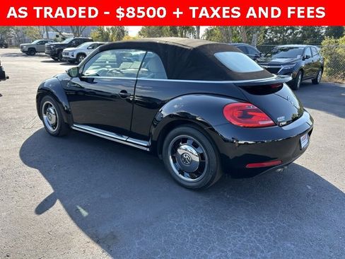 Used 2013 Volkswagen Beetle 2.5 50's Edition image 4