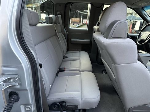 Used 2005 Ford F150 STX image 55