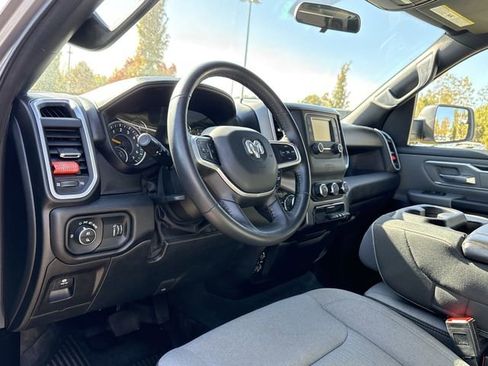 Used 2022 RAM 1500 Big Horn image 7