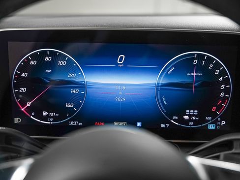 Certified 2025 Mercedes-Benz GLC 350e 4MATIC image 17