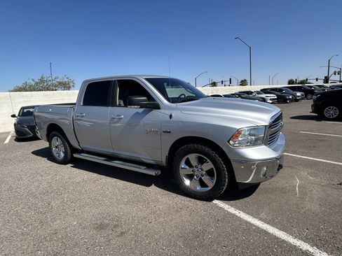 Used 2017 RAM 1500 Big Horn AWD/4WD image 6