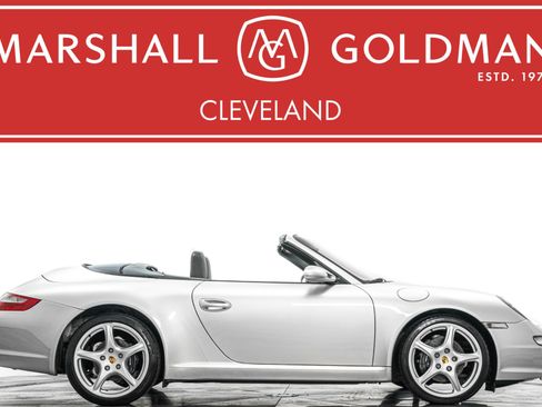 Used 2005 Porsche 911 Carrera RWD image 1