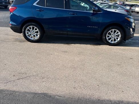 Used 2019 Chevrolet Equinox LT FWD image 4