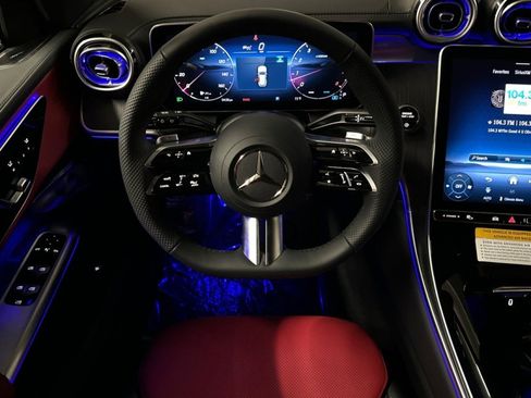 New 2026 Mercedes-Benz GLC 300 image 13