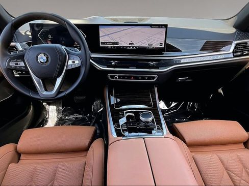 Used 2025 BMW X5 sDrive40i w/ Premium Package RWD image 7