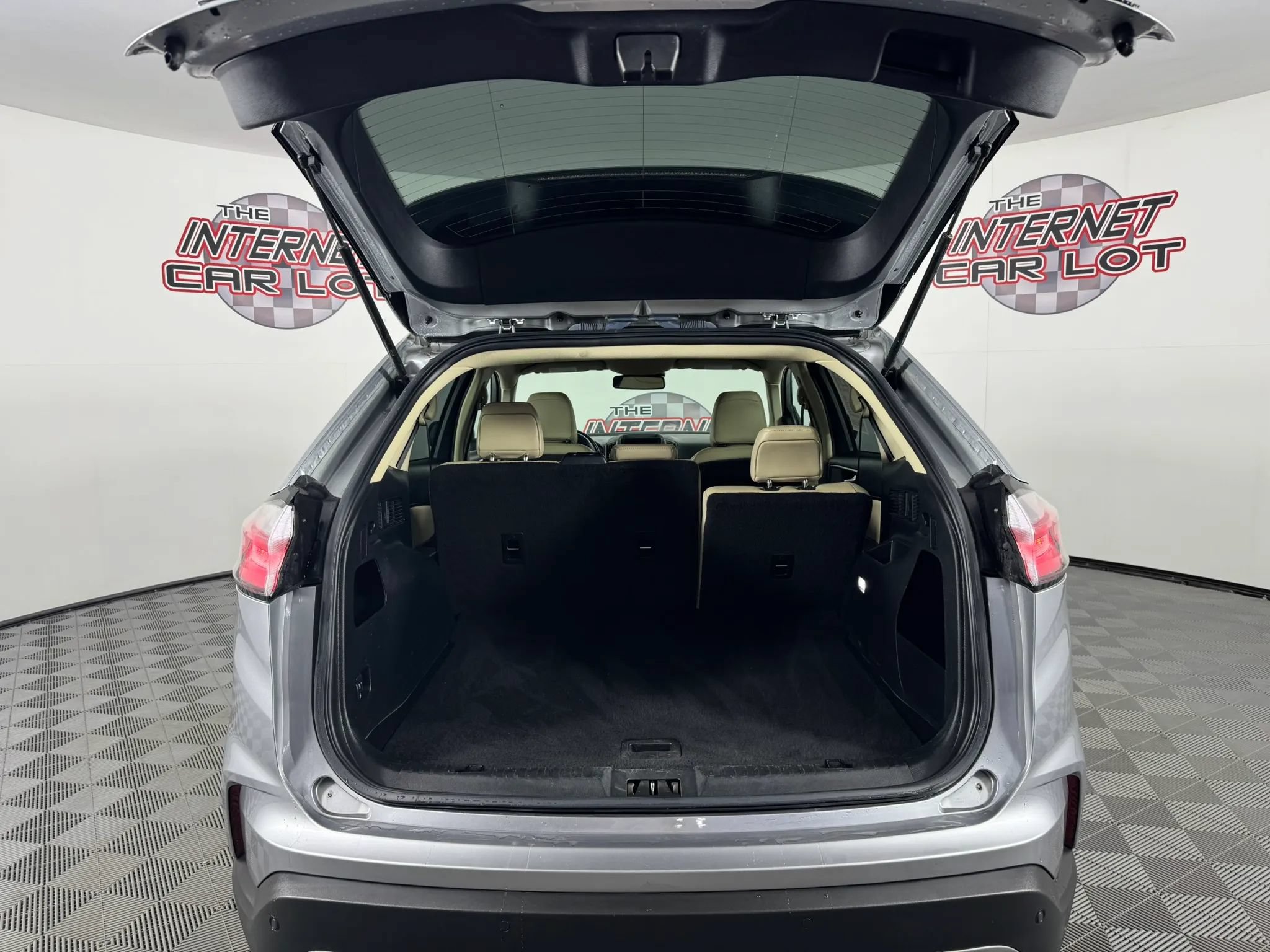 Used 2023 Ford Edge SEL AWD/4WD image 27