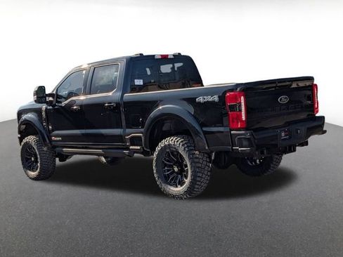 New 2026 Ford F250 Lariat w/ Black Appearance Package image 5