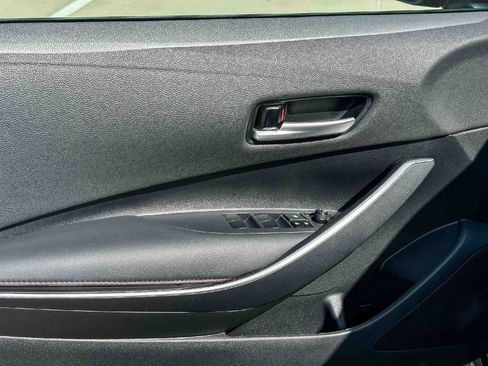 Used 2024 Toyota Corolla SE w/ SE Premium Package FWD image 16