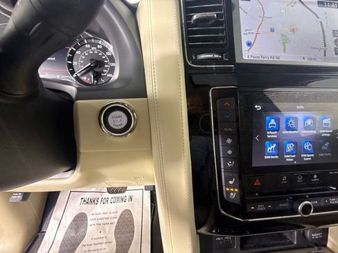 Used 2020 INFINITI QX80 Luxe w/ Sensory Package RWD image 39