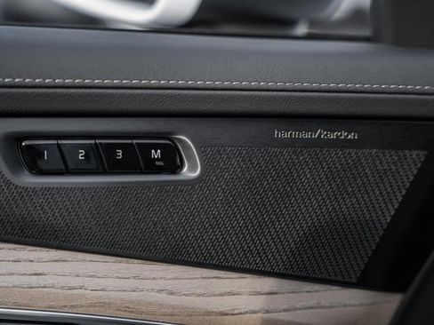 New 2026 Volvo XC90 B6 Plus w/ Protection Package Premier image 37