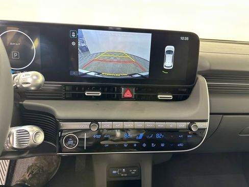 Used 2025 Hyundai Ioniq 5 SEL image 22