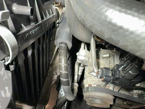Used 1998 Toyota Tacoma 4x4 Regular Cab image 94