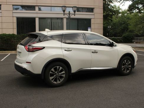 Used 2018 Nissan Murano S w/ Cargo Package FWD image 7