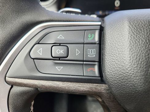 New 2026 Jeep Grand Cherokee Limited AWD/4WD image 17