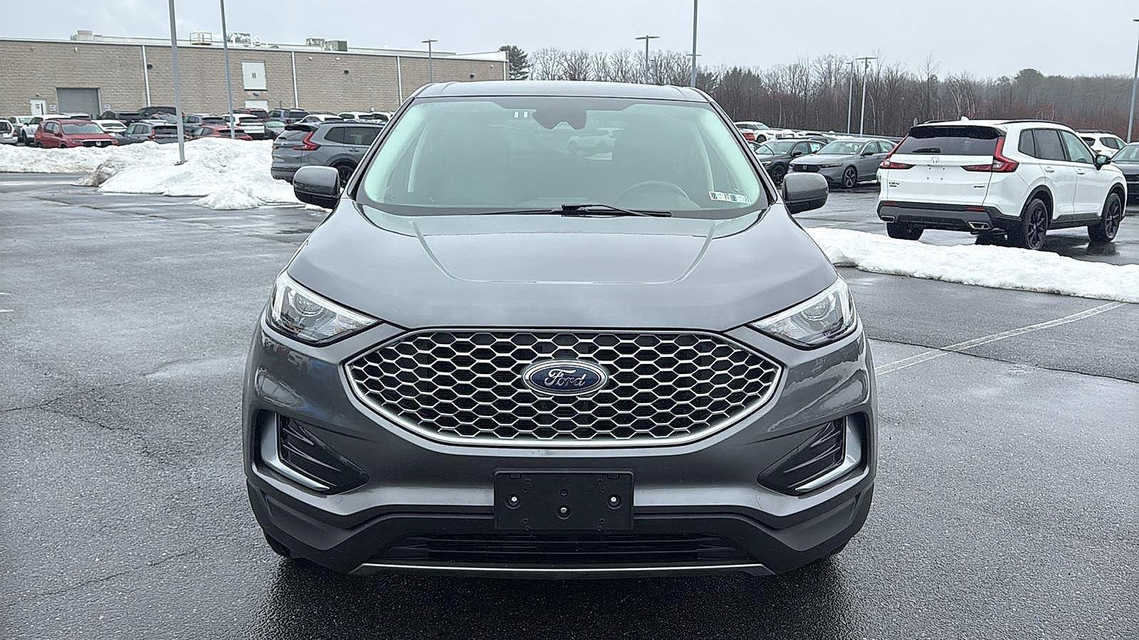 Used 2024 Ford Edge SEL AWD/4WD image 16