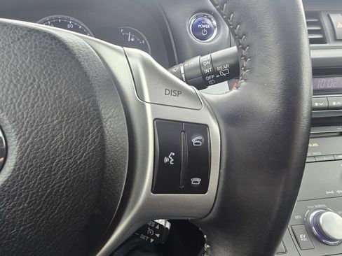 Used 2013 Lexus CT 200h 200h image 21
