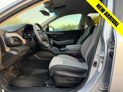 Used 2022 Subaru Outback Premium image 5