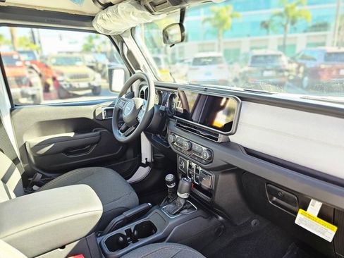 New 2026 Jeep Wrangler Unlimited Sport AWD/4WD image 27