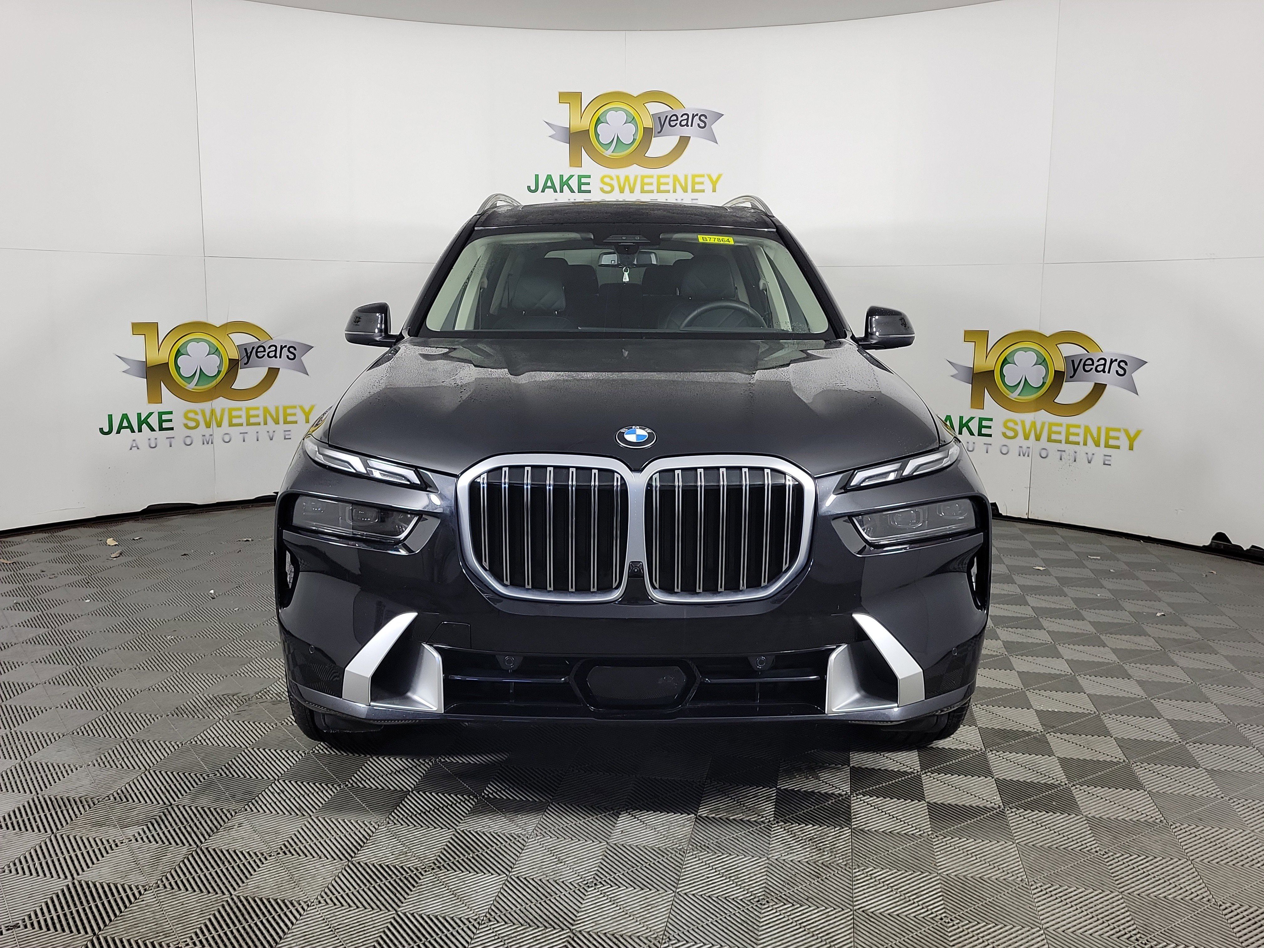 Certified 2026 BMW X7 xDrive40i AWD/4WD image 2