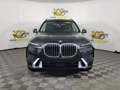 Certified 2026 BMW X7 xDrive40i image 2