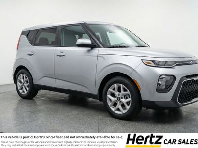 Used 2025 Kia Soul LX w/ LX Technology Package