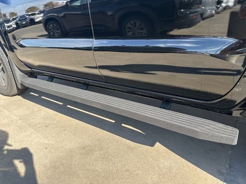 New 2026 Nissan Frontier SV w/ SV Convenience Package image 9