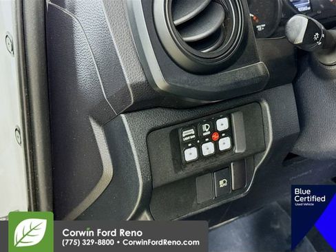 Used 2018 Toyota Tacoma SR w/ SR Convenience Package RWD image 13