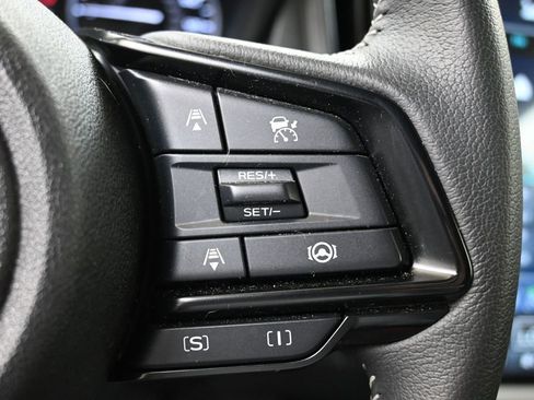 Certified 2025 Subaru Forester Premium AWD/4WD image 25