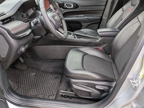 Certified 2025 Jeep Compass Trailhawk AWD/4WD image 12