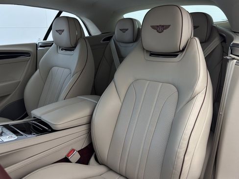 Certified 2024 Bentley Continental GT image 4