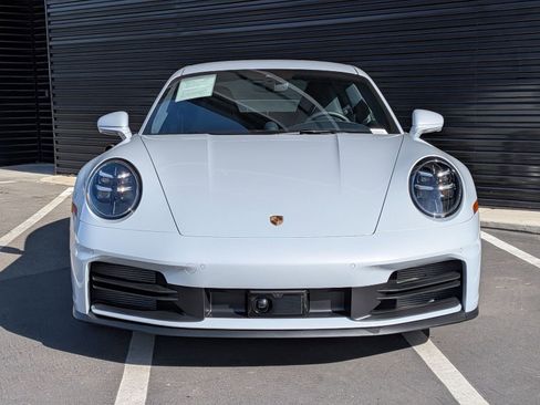 Certified 2025 Porsche 911 Carrera image 6